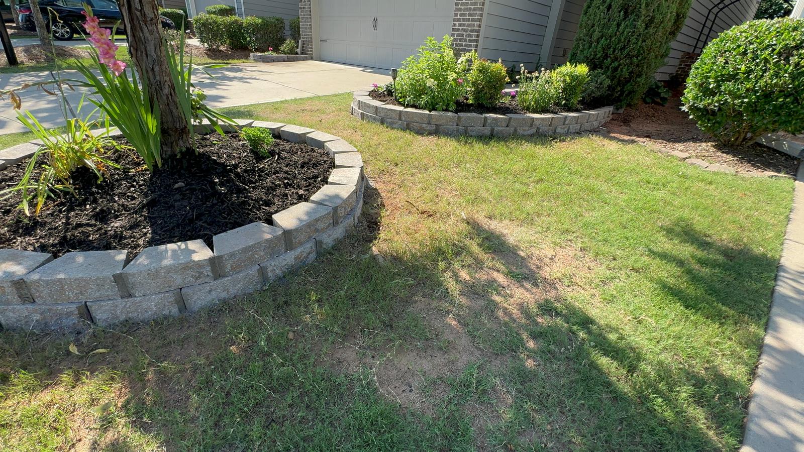 Driveway Landscaping with Curved Edging